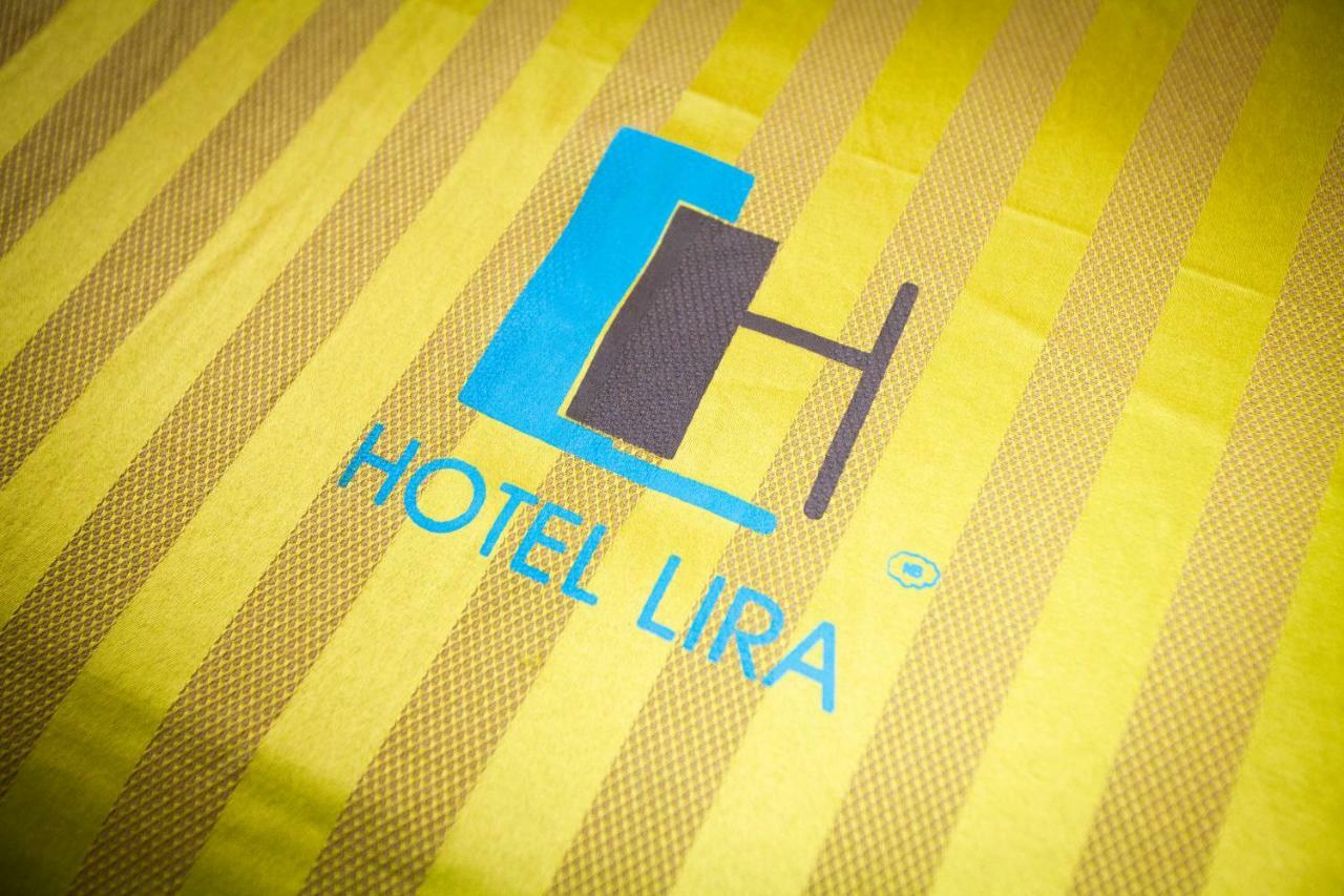 Hotel Lira - Solo Adultos メキシコシティ エクステリア 写真