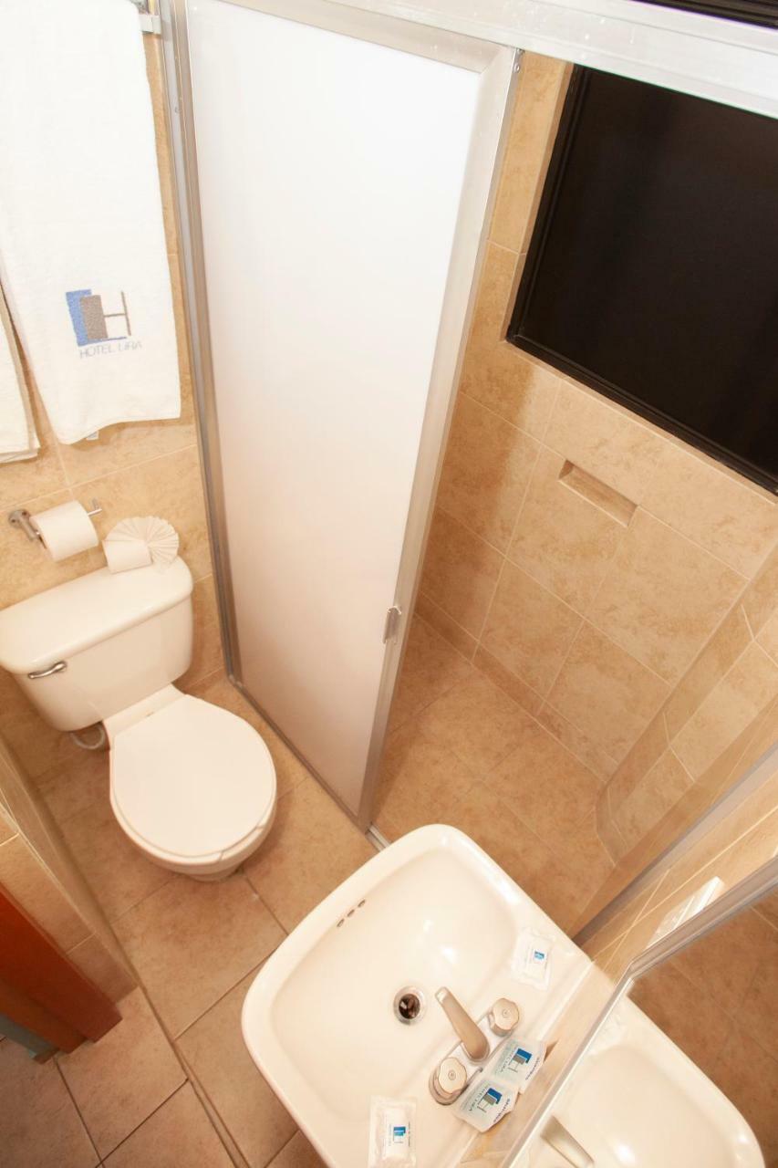 Hotel Lira - Solo Adultos メキシコシティ エクステリア 写真